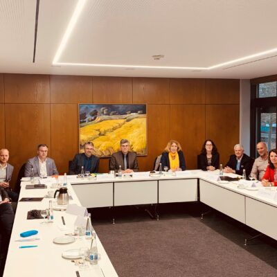 Schulterschluss für eine bessere Versorgung mit Kinderärzten